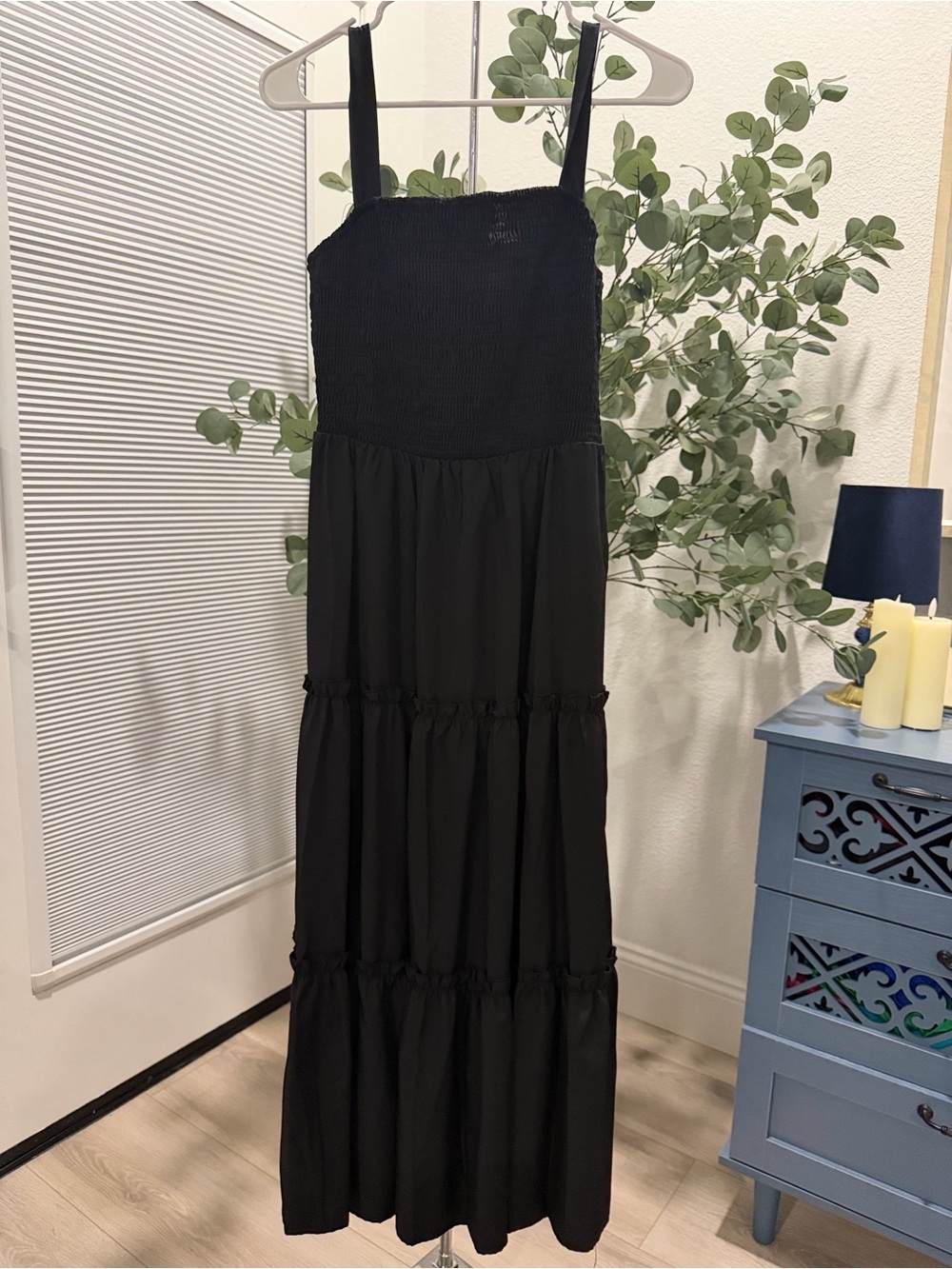 🎉SALE!!! NWOT - Classic Black dress, Size M